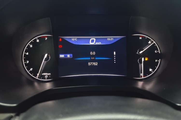 Used BAIC Beijing U7 2019 1.5T Manual Elite Version China VI
