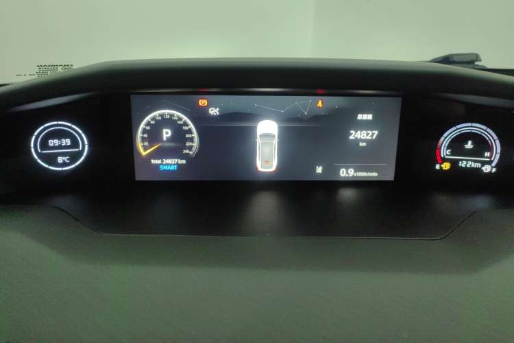 Used Changan UNI-V 2023 1.5T Prestige Model
