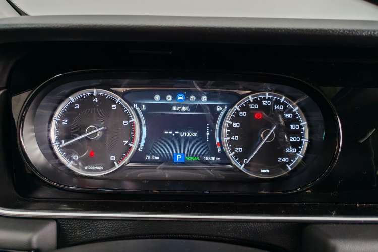 Used GAC Trumpchi M6 2021 270T DCT Luxury Edition (6-seater)