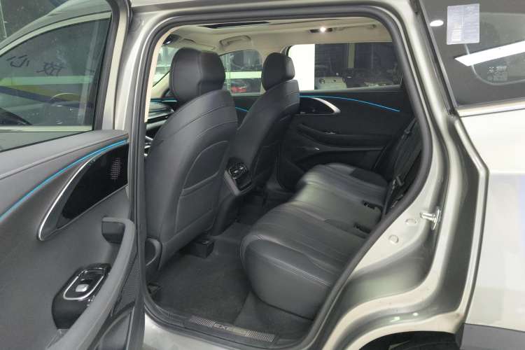 Used EXEED Lingyun 2024 300T Two-Wheel Drive Starlight Edition