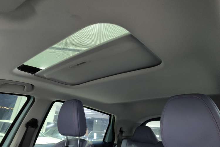 Used Geometry E Firefly 2023 401KM Lightning Tiger 5-Seater