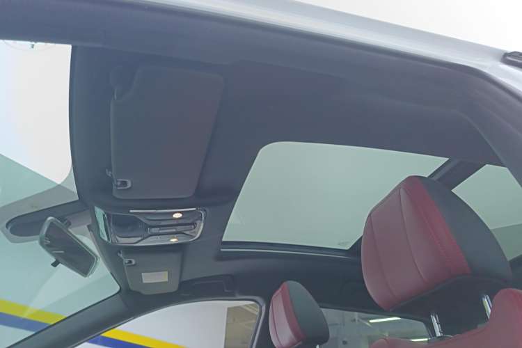 Used JETOUR X70 PLUS 2022 1.5T CVT Mountain 7-Seater
