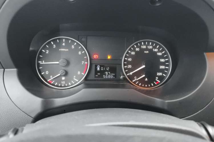 Used JAC Refine M3 2023 PLUS 1.5T 5/7-seat Classic Edition
