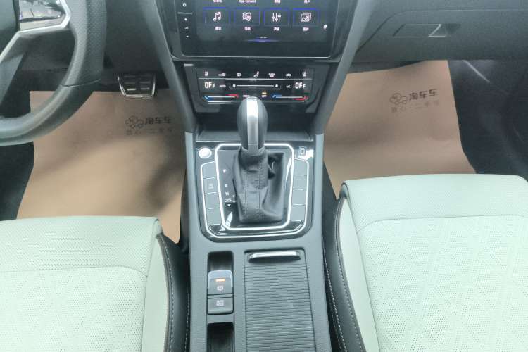 Used Volkswagen Magotan 2023 2 Million Units Commemorative Edition 330TSI DSG Luxury Version