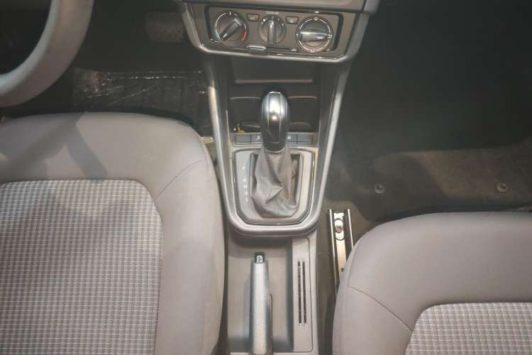 Used Volkswagen Santana 2019 1.5L Automatic Fashion Edition China VI