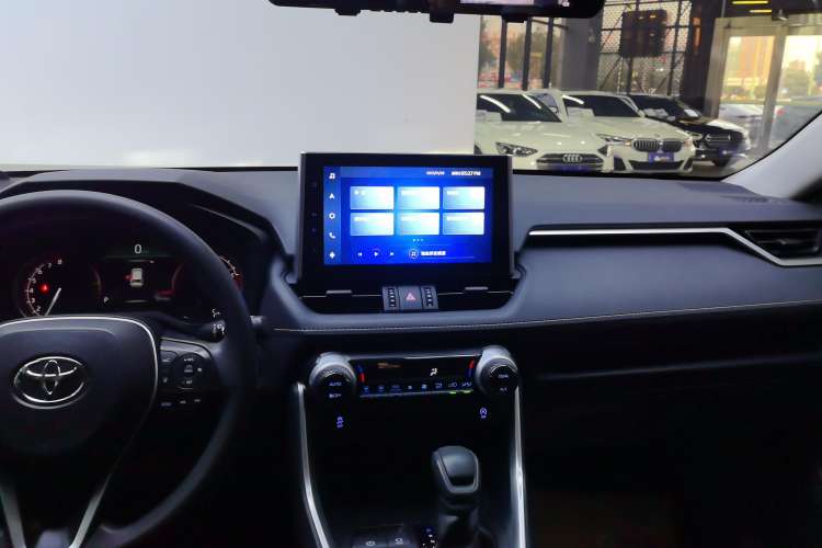 Used Toyota RAV4 2021 2.0L CVT Two-Wheel Drive Fashion Edition