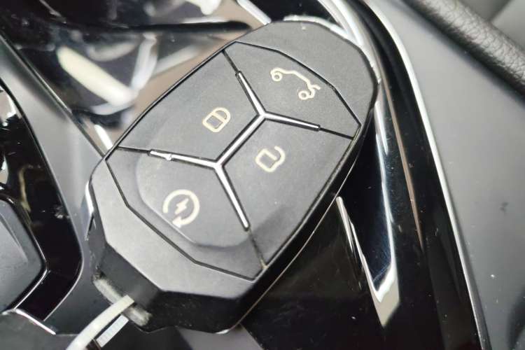 Used Lynk & Co 02 2019 1.5T DCT Two-Wheel Drive Pro Edition China VI Standard