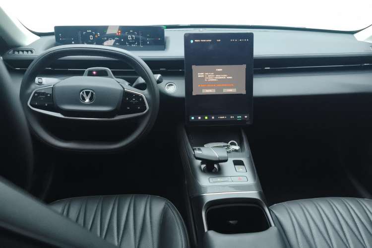 Used Changan Eado DD 2023 Blue Whale NE 1.5T GDI DCT Navigation Model
