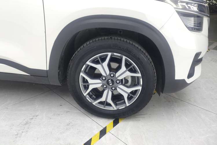Used Kia KX3 2020 1.5L CVT Trend Edition
