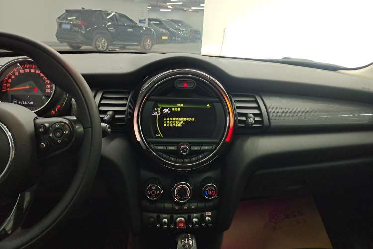 Used MINI MINI 2016 1.5T COOPER Five-Door Edition