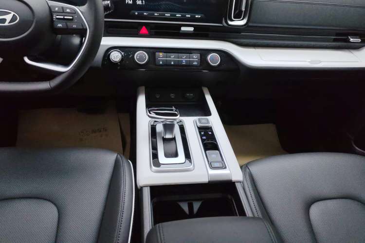 Used Hyundai ix35 2023 Musso 2.0L Deluxe Edition DLX
