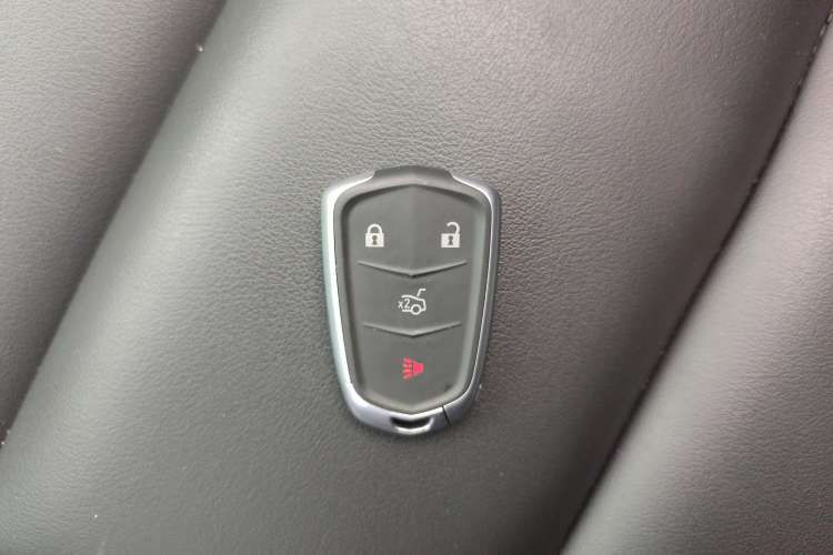 Used Cadillac XT4 2021 28T Two-Wheel Drive Leading Version