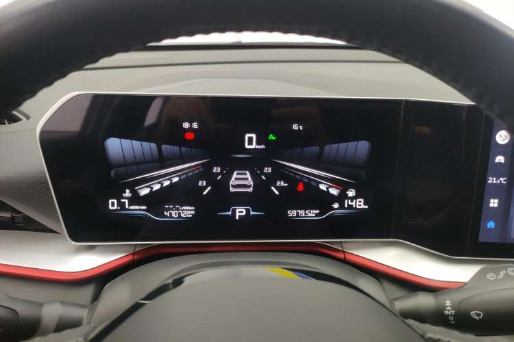 Used Geely Auto Coolray 2022 Bin Yue COOL 1.5TD DCT Hot Engine Edition
