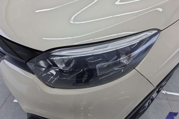 Used Renault Captur 2015 1.2T Automatic Standard Edition