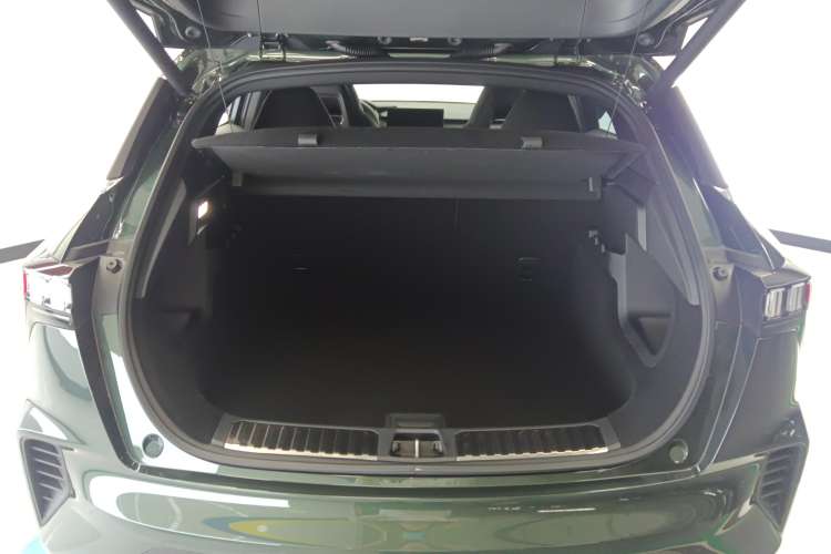 Used Lynk & Co 06 2023 Remix 1.5T Hero
