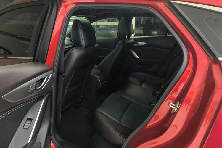 Used Mazda CX-4 2016 2.0L Automatic 2WD Blue Sky Luxury Edition