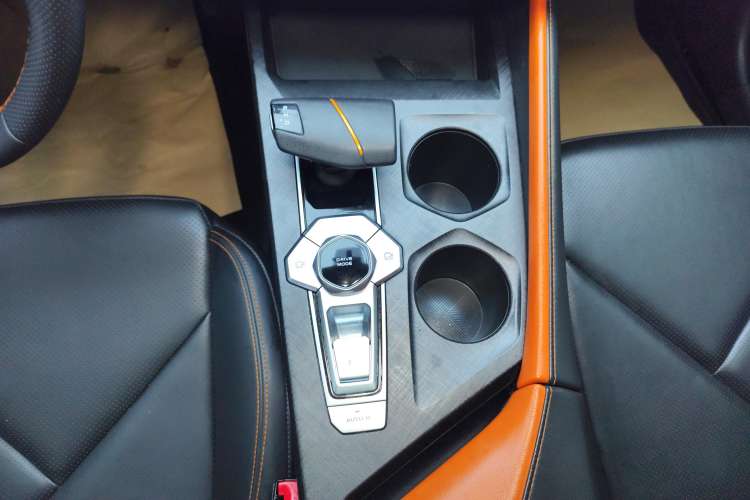 Used Changan UNI-V iDD 2023 Zhidian iDD 1.5T 113km Smart & Fun Version (Rapid Edition)