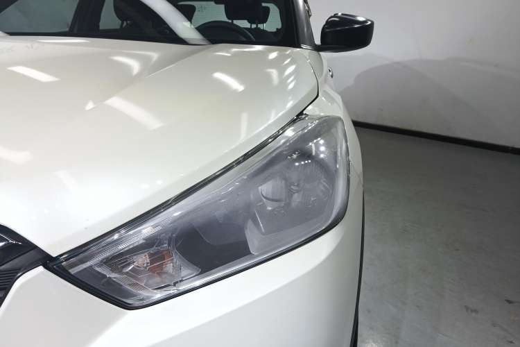 Used Nissan Kicks 2020 1.5L XE Manual Cool Edition