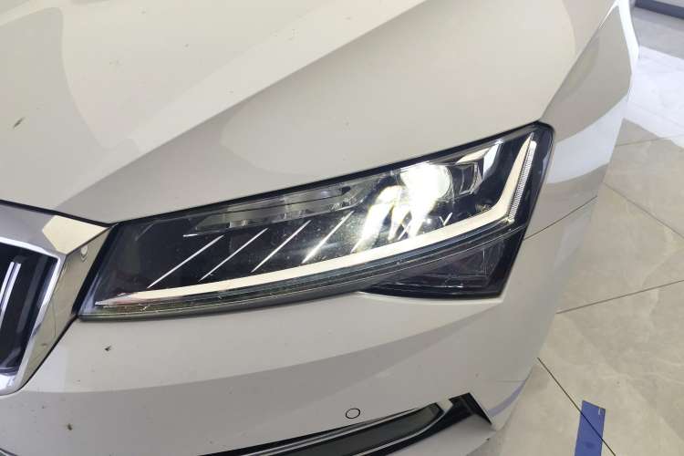 Used Skoda Superb 2024 TSI280 DSG Luxury Edition
