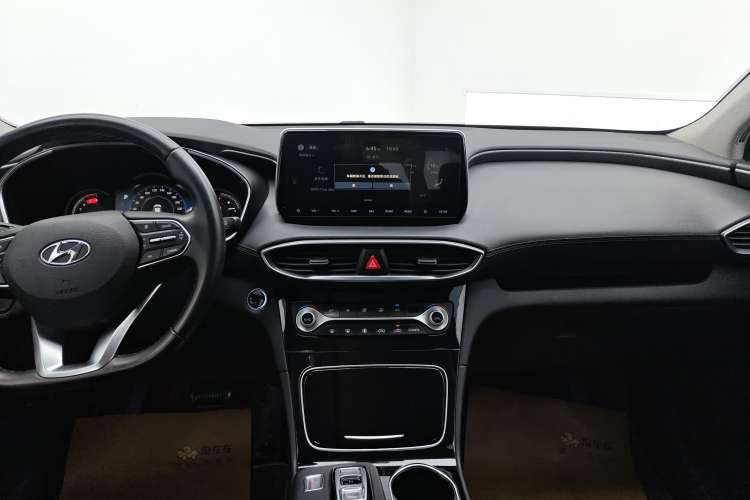 Used Hyundai Santa Fe 2020 380 TGDi Automatic Two-Wheel Drive GLS Luxury Edition
