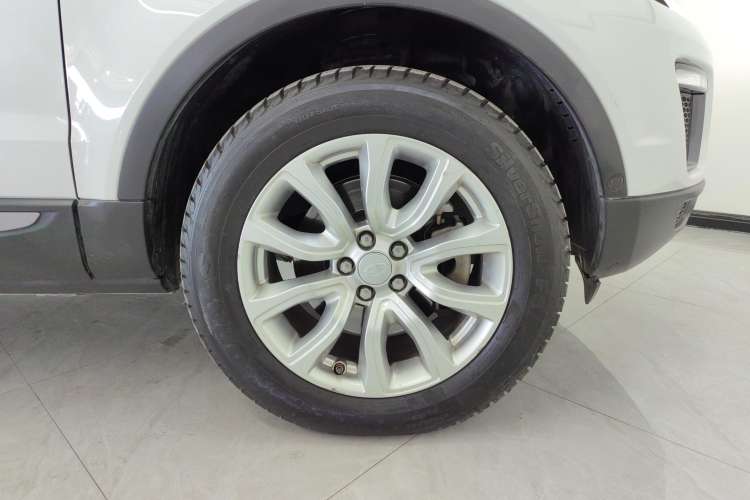 Used Land Rover Range Rover Evoque 2018 240PS PURE Style Edition