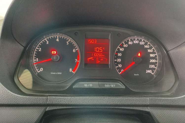 Used Volkswagen Jetta 2015 1.4L Manual Fashion Model
