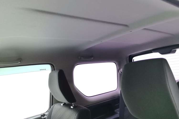 Used Suzuki Jimny 2015 1.3 AT JLX