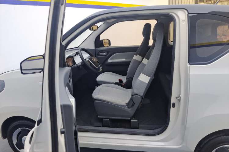 Used Wuling Hongguang MINIEV 2021 Macaron Fashion Edition Lithium-Ion Battery