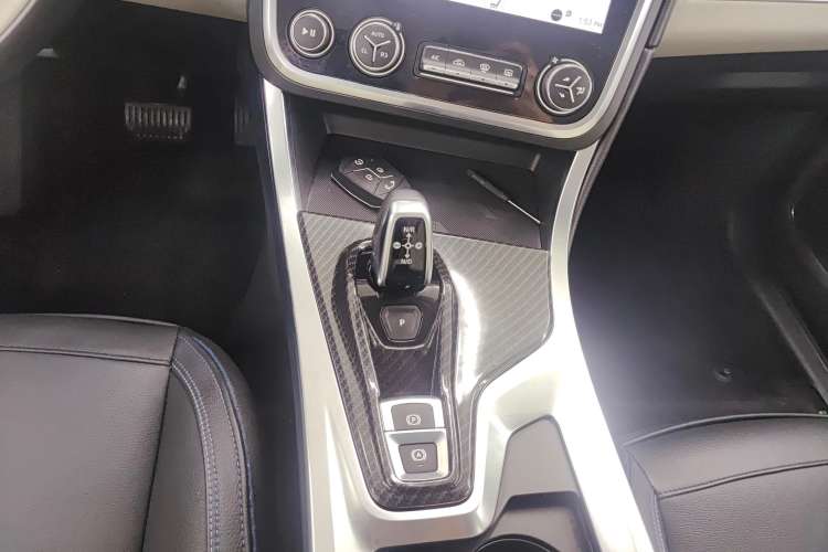 Used Lynk & Co 01 2017 2.0T Two-Wheel Drive Zhaopu Version