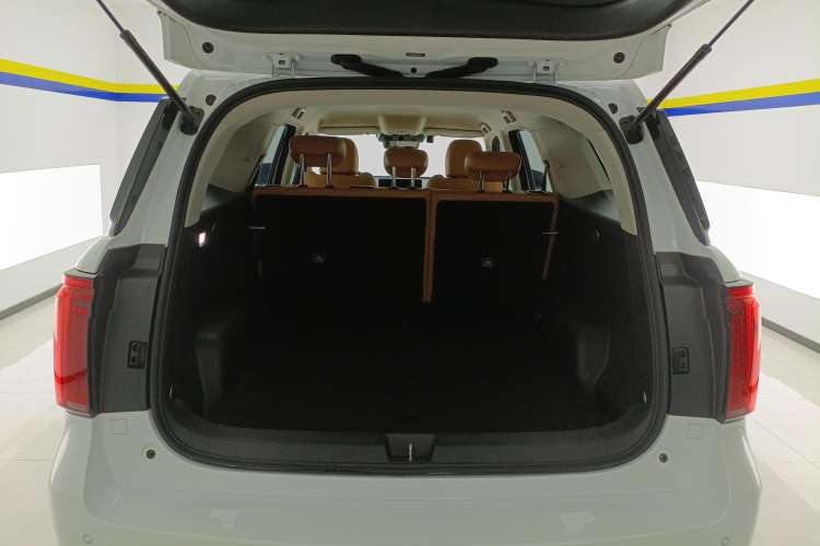 Used Haval H5 2023 2.0T Automatic Two-Wheel Drive LinkedIn Gasoline
