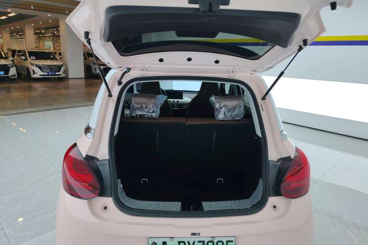 Used Wuling Bingo 2023 333 km Lingxi Connected+ Version