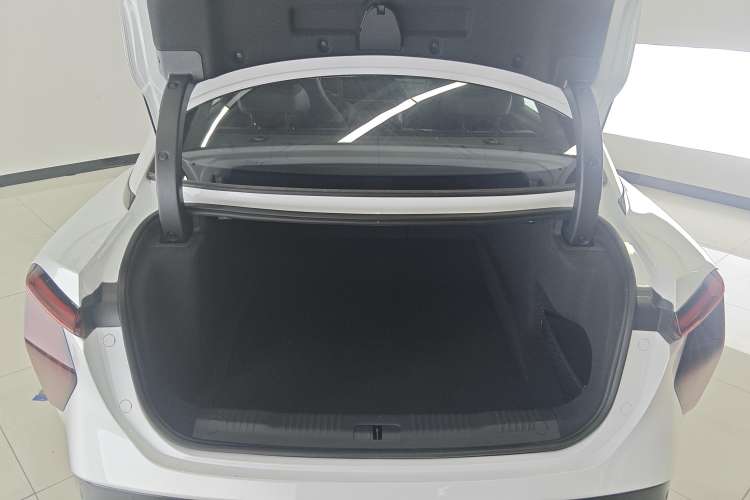 Used Hongqi EH7 2024 690 Pro
