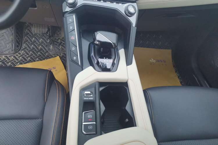 Used Lynk & Co 06 EM-P 2020 PHEV Plus