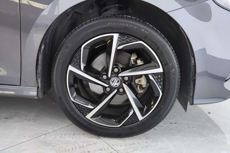 Used MG 5 2021 Revised 300TGI DCT Elegant Luxury Flagship Edition