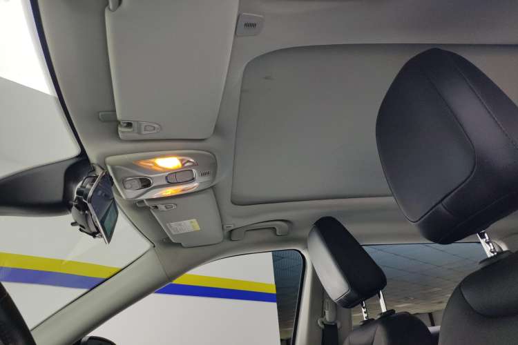 Used Jeep Compass 2019 200T Automatic Family Edition - Connected Large Screen Version