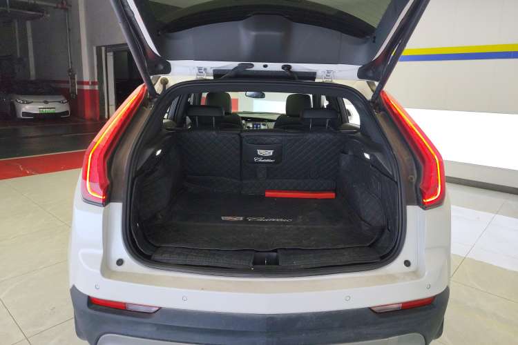 Used Cadillac XT4 2021 28T Two-Wheel Drive Leading Version