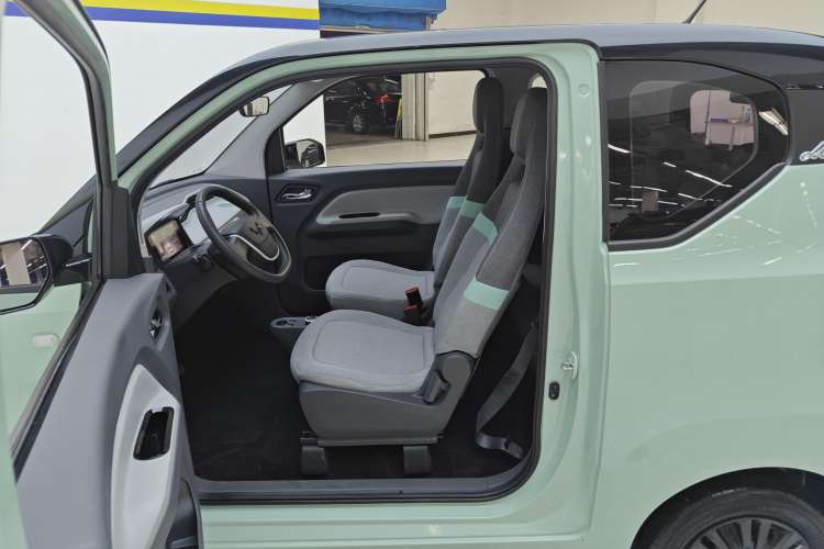 Used Wuling Hongguang MINIEV 2022 Macaron Premium Model – Lithium Iron Phosphate