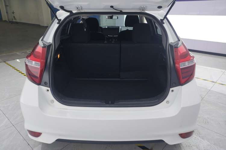 Used Toyota YARiS L Zhi Xuan 2016 Revised 1.5E CVT Charming Edition
