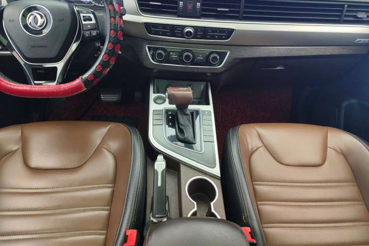 Used FORTHING Joyear X6 2017 Jingxiang Series 1.5T CVT Luxury Model
