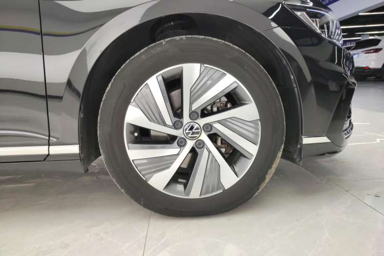 Used Volkswagen Tayron GTE Plug-in Hybrid 2022 1.4T Luxury Edition Right Front Wheel Hub
