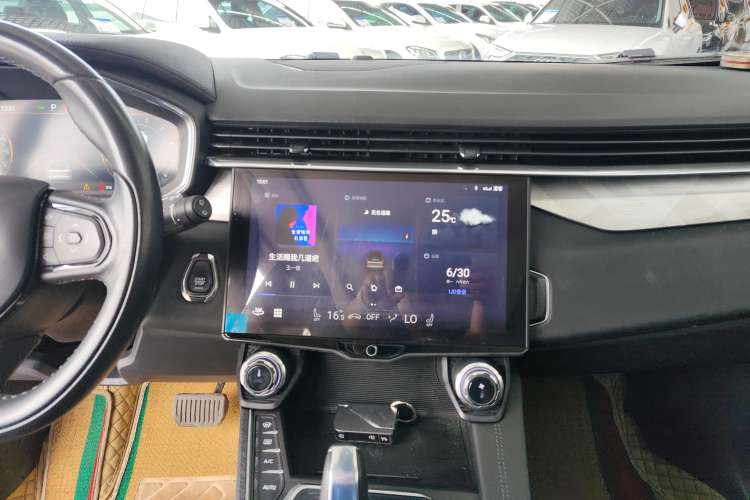 Used Lynk & Co 01 2021 2.0TD Two-Wheel-Drive Pro Trim