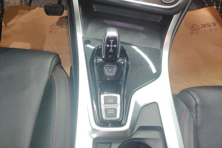 Used Lynk & Co 01 2019 2.0T Two-Wheel Drive Zhaopu Version China V Standard