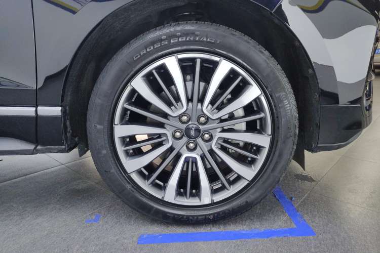 Used Ford Edge 2021 PLUS EcoBoost 245 Two-Wheel-Drive Titanium 7-Seater