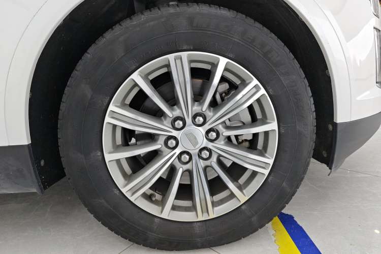 Used Cadillac XT5 2016 25T Luxury Model
