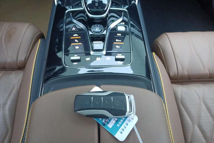 Used BYD Tang New Energy 2021 DM 2.0T Four-Wheel Drive High-Performance Flagship Model