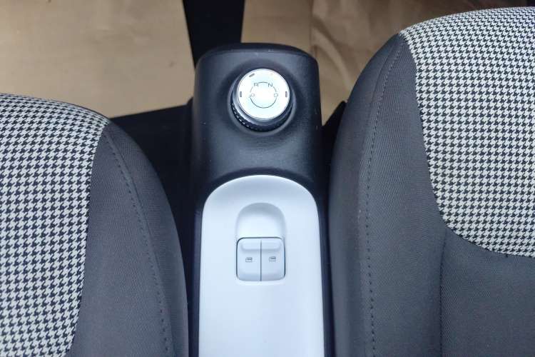 Used Wuling Hongguang MINIEV 2024 3rd Generation 215km Advanced Version