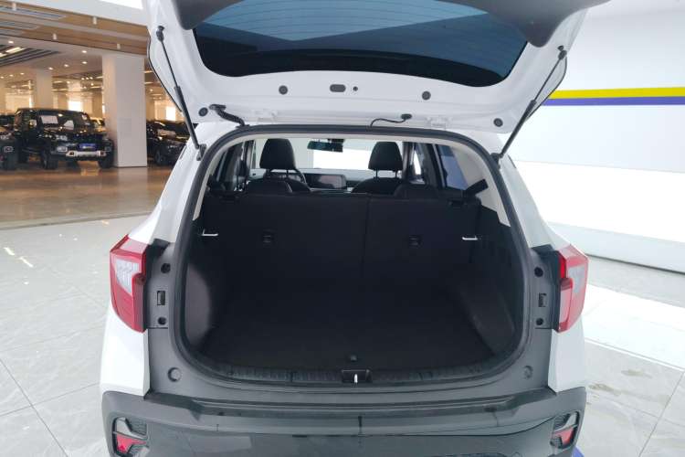 Used Kia Seltos 2023 1.5L CVT Luxury Edition
