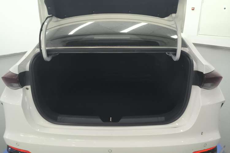 Used GAC Trumpchi EMPOW 2023 270T DCT J15 Version