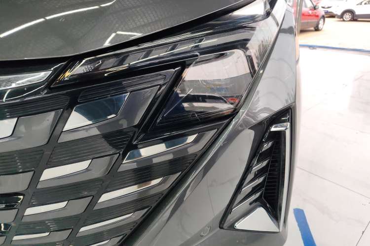 Used CHANGAN UNI-Z 2025 1.5T Premium Edition