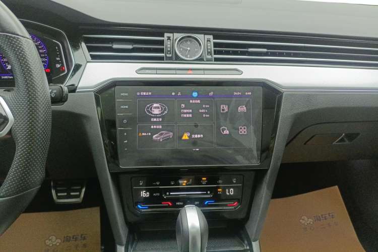 Used Volkswagen Magotan 2023 2 Million Units Commemorative Edition 330TSI DSG Luxury Version